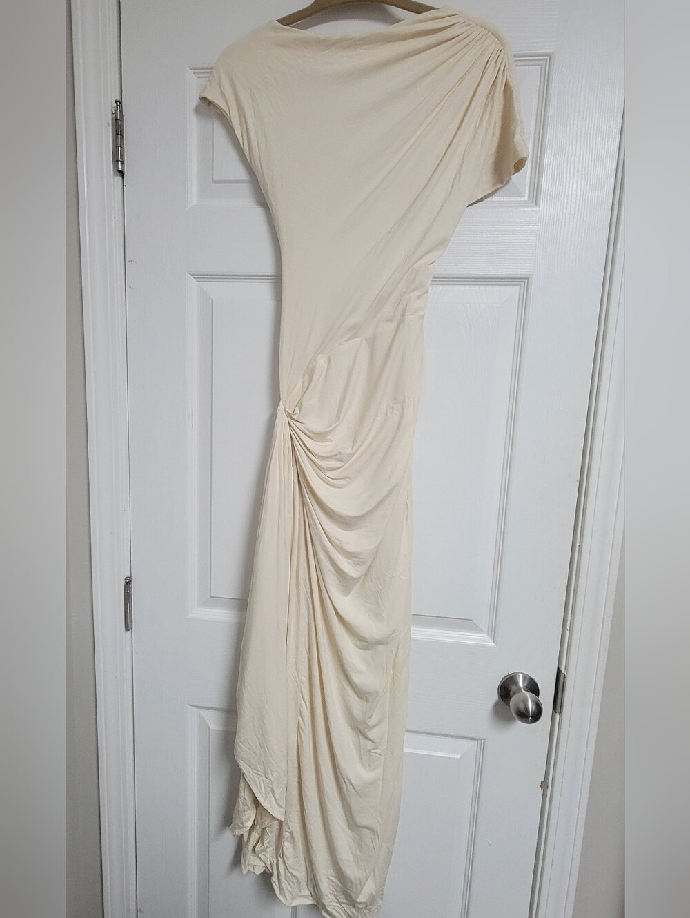 AYM Elegant Cream Ruched Maxi Dress Size Medium.
